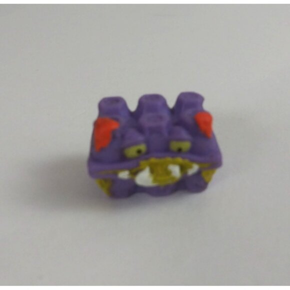 Moose Grossery Gang Series 2 Gooey Breakfasts Purple Busted Eggs Rare - Picture 1 of 6